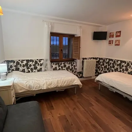 Negua En La Cuenca, Soria Ferienhaus La Cuenca